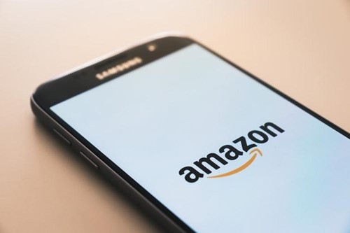 Amazon stock is common in FANG ETFs